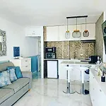 Canarian Blue Tropical Garden View & Pool 아파트