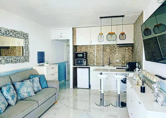 Canarian Blue Tropical Garden View & Pool Apartament